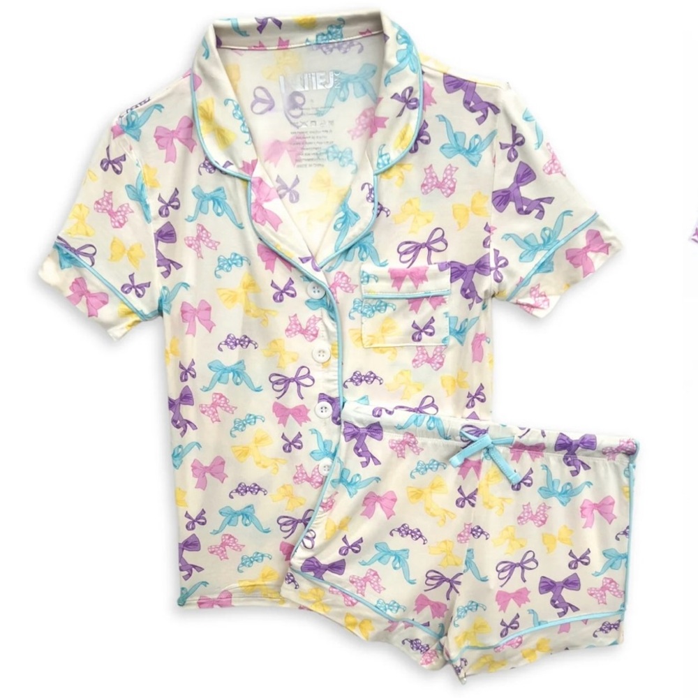 NWOT! KATIEJNYC tween Lynn lounge set. Size M.